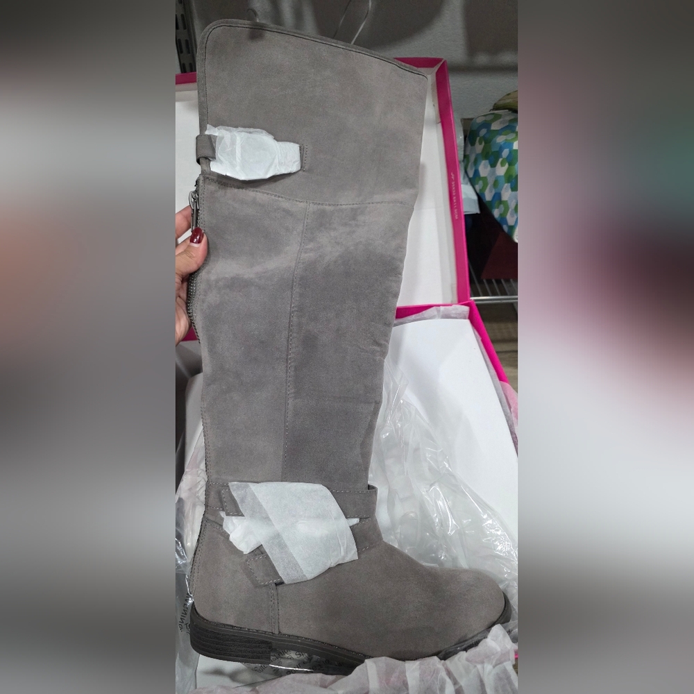 Shoe Dazzle Over The Knee Grey Flat Boots